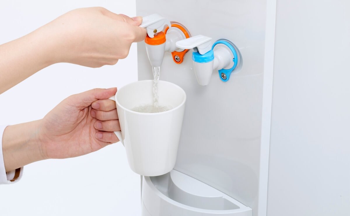 Agua Purificada en Casa: Salud, Sostenibilidad y Tranquilidad